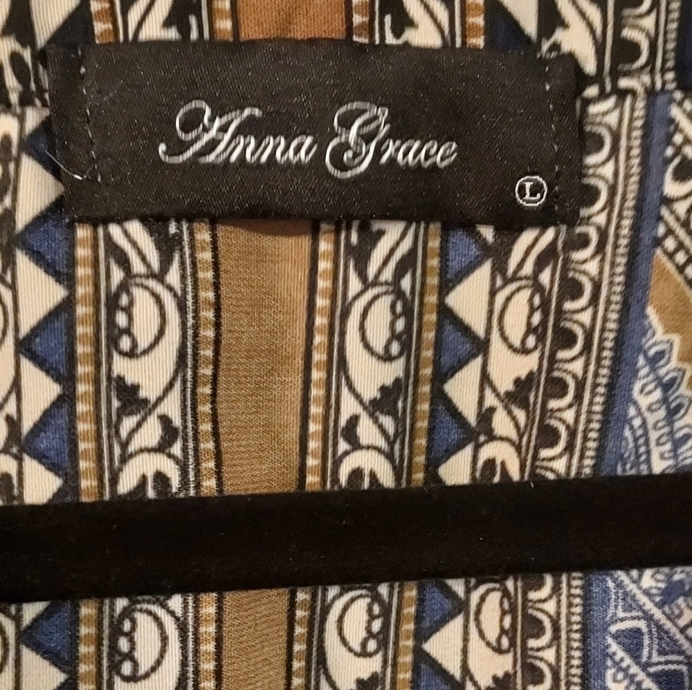 Anna Grace Multicolor Tunic Top 3/4 sleeves. - Picture 2 of 3